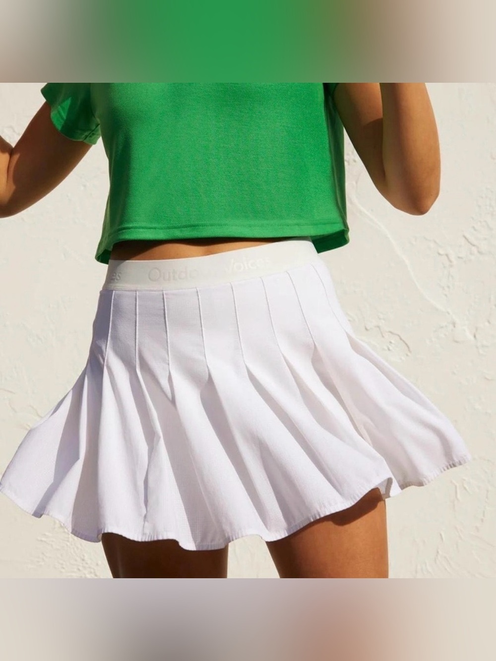 Outdoor Voices Women's White Athletic 4” skort size small